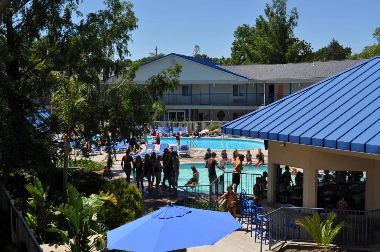 Islander Inn Put-in-Bay Zewnętrze zdjęcie